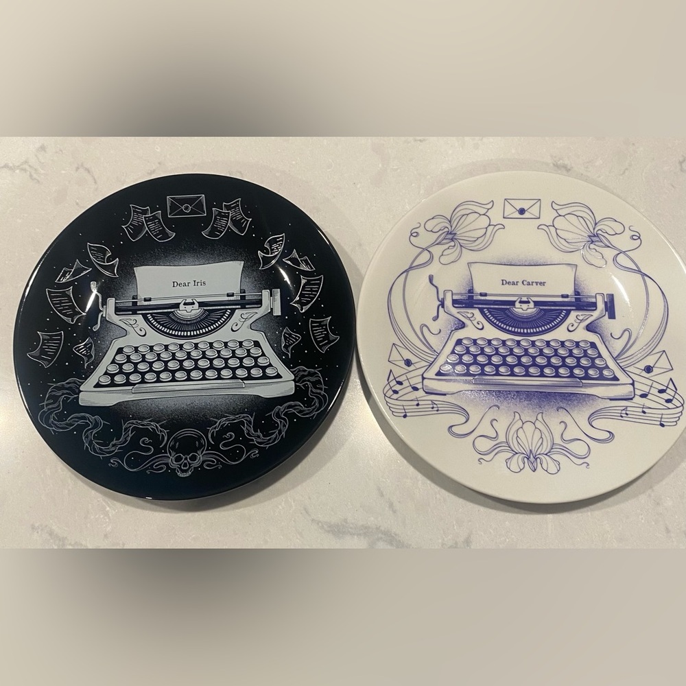 Dear Iris and Dear Carver Illumicrate Decorative Plates (Divine Rivals)